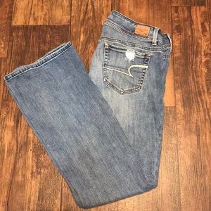 Size 6 American Eagle Original Boot Jeans